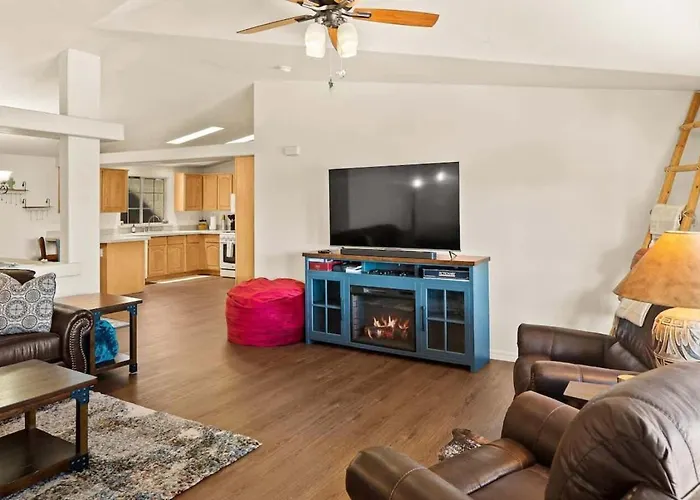Great Family Located In *