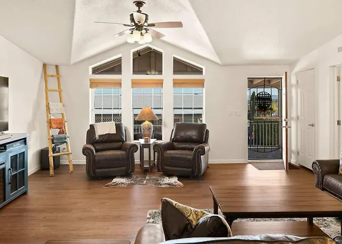 Great Family Located In Holiday home Clarkdale